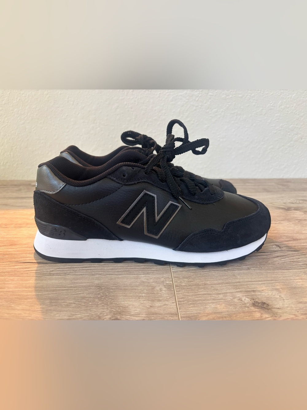 New Balance athletic sneakers NEW